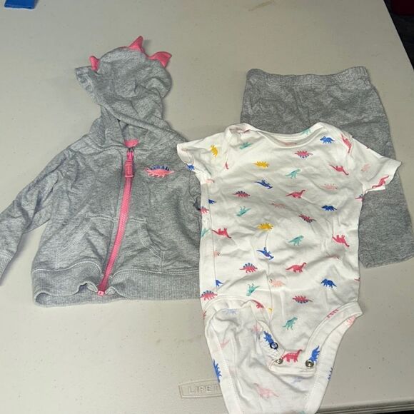 3 piece dinosaur outfit - Picture 1 of 1